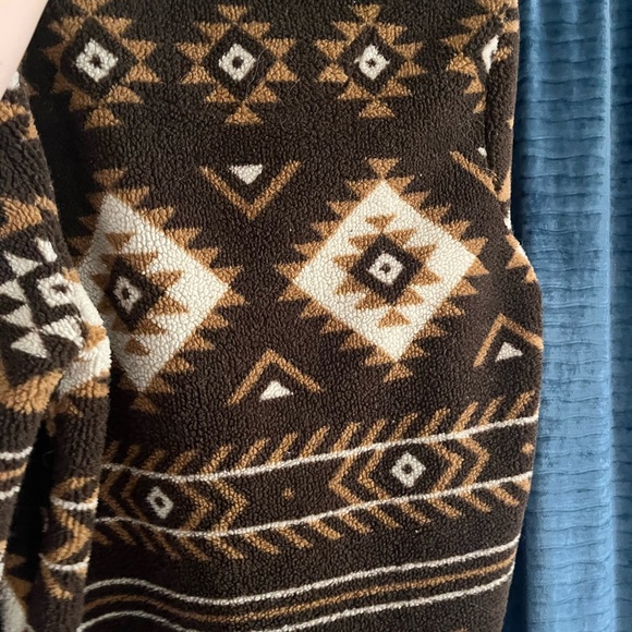 Aztec Pattern Jacket - Picture 3 of 3